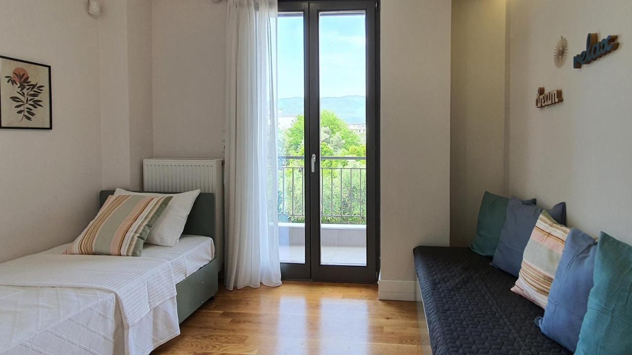 Malamas Apartment Kalamata Extérieur photo